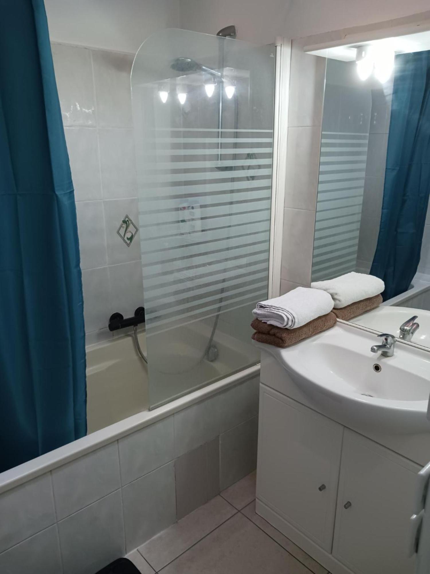 Chambre Privee Climatisee Chez Particulier, Wifi Apartment Perpignan Exterior photo